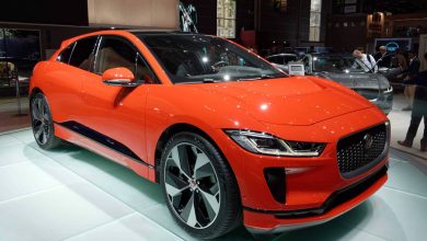 Photo de Salon de Genève. Tapis rouge pour la Jaguar I-Pace 