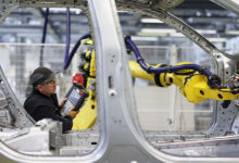 Photo de Du virtuel à la piste : au cœur de la fabrique technologique de Renault Group