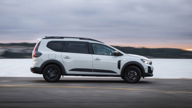Photo de Dacia Jogger Hybrid 155 : la familiale électrifiée qui vise le cœur du marché marocain