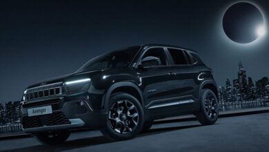 Photo de Jeep Avenger Black Edition : le SUV compact hybride arrive au Maroc
