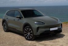 Photo de Porsche Cayenne Electric, de la vitrine aux premières livraisons au Maroc