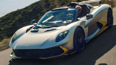 Photo de Aston Martin Valhalla Spider: la performance à ciel ouvert