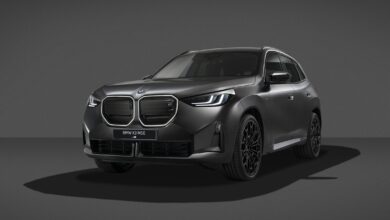 Photo de BMW X3 M50 xDrive gagne 45 ch et adopte un Black Package